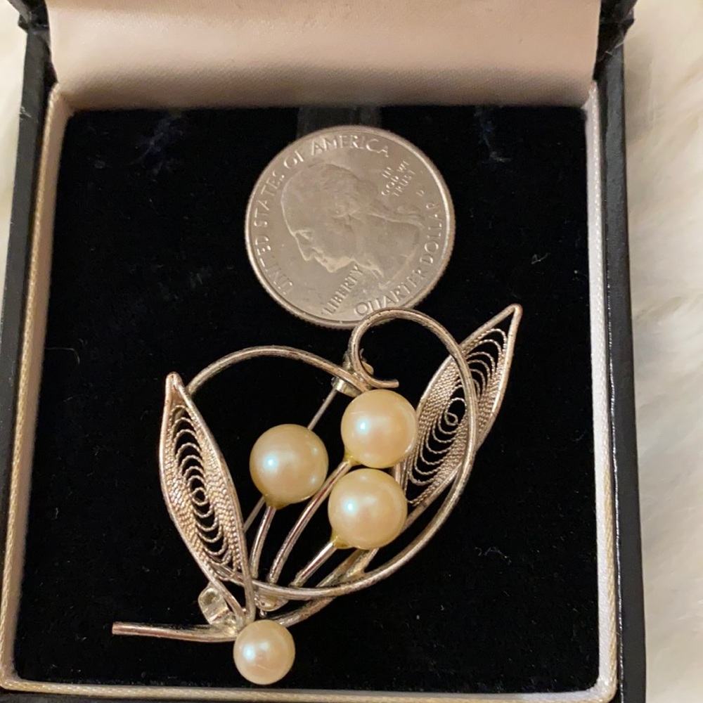 Brooch